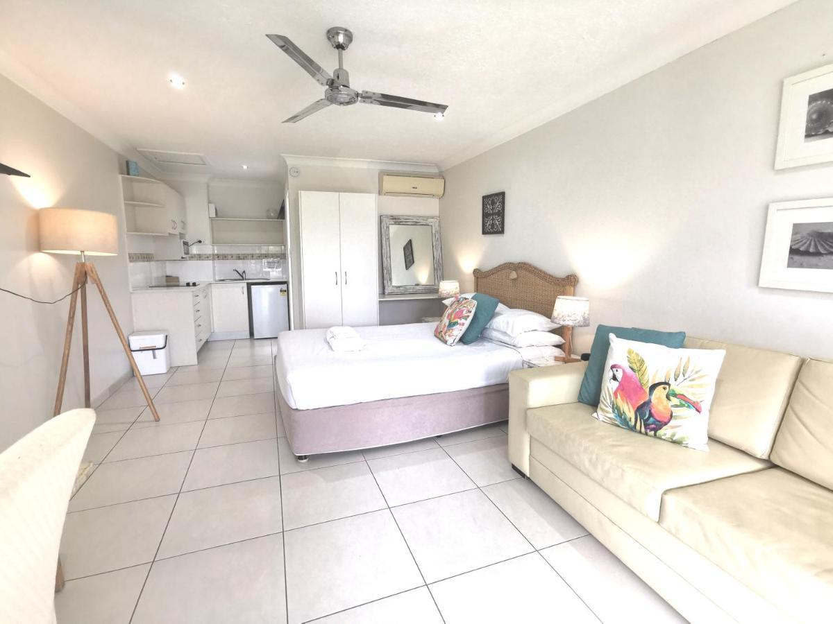 Hotel Bay Of Palms Gold Coast Exterior foto