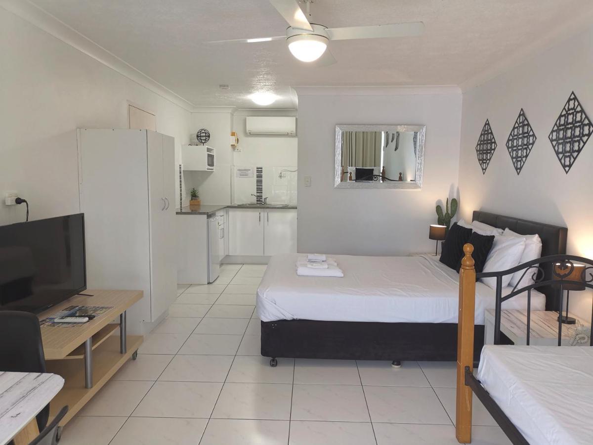 Hotel Bay Of Palms Gold Coast Exterior foto