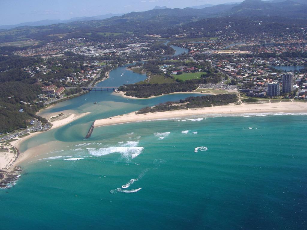 Hotel Bay Of Palms Gold Coast Exterior foto